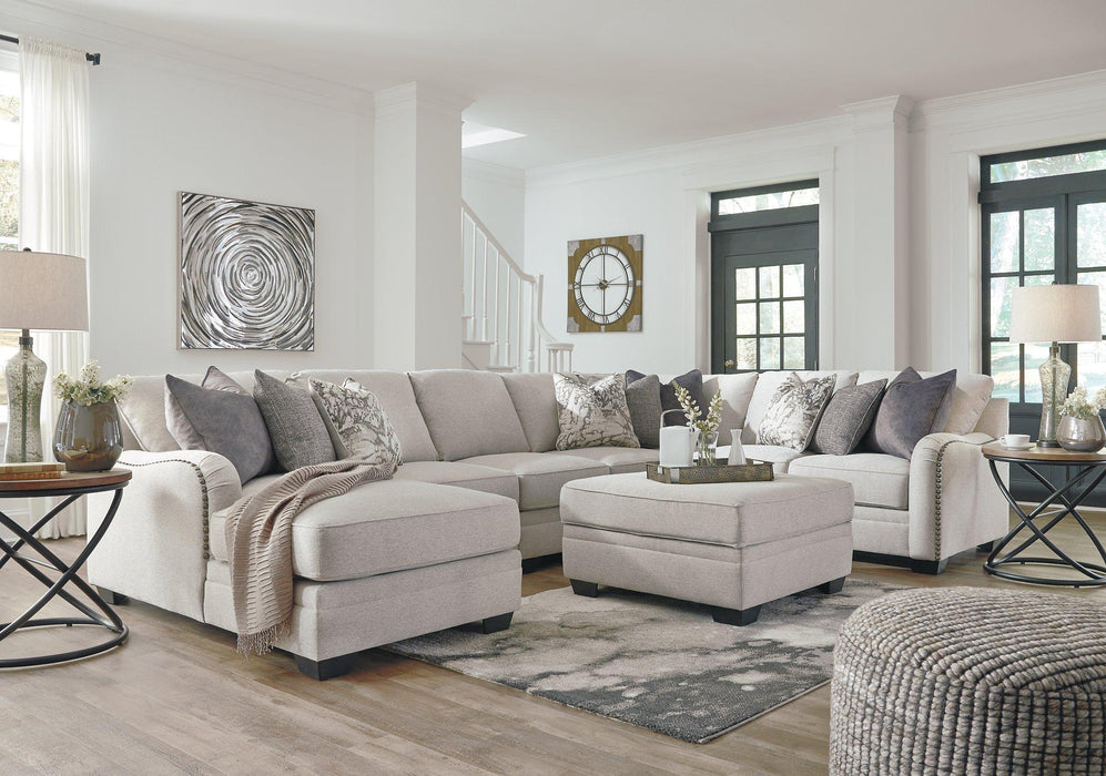 Dellara Living Room Set